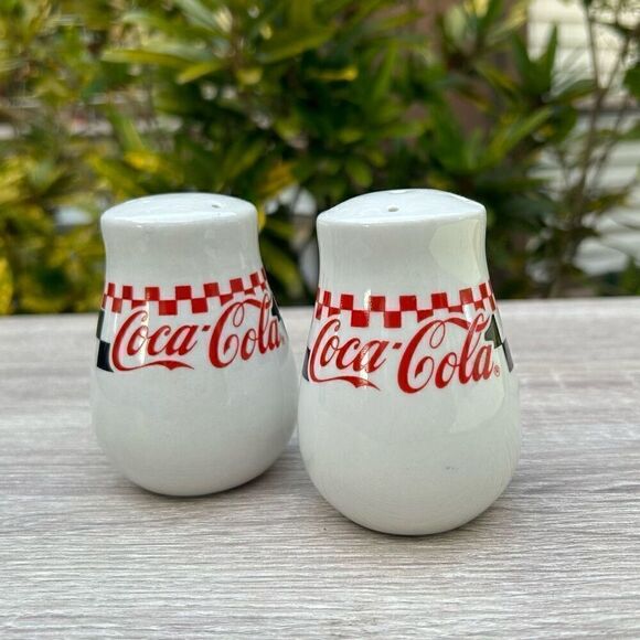 Vintage Coca Cola Salt & Pepper Shakers Set OS White Checkered Retro Ceramic - Picture 4 of 8